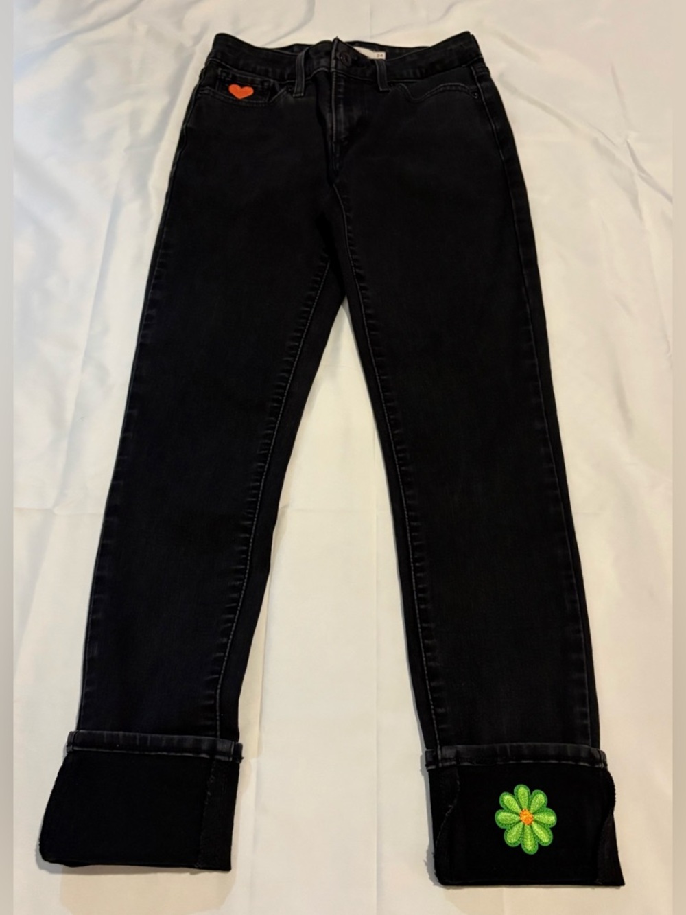 Levi’s 711 Skinny Jeans W24 Black Custom Heart Pocket Green Flower Cuff Y2K
